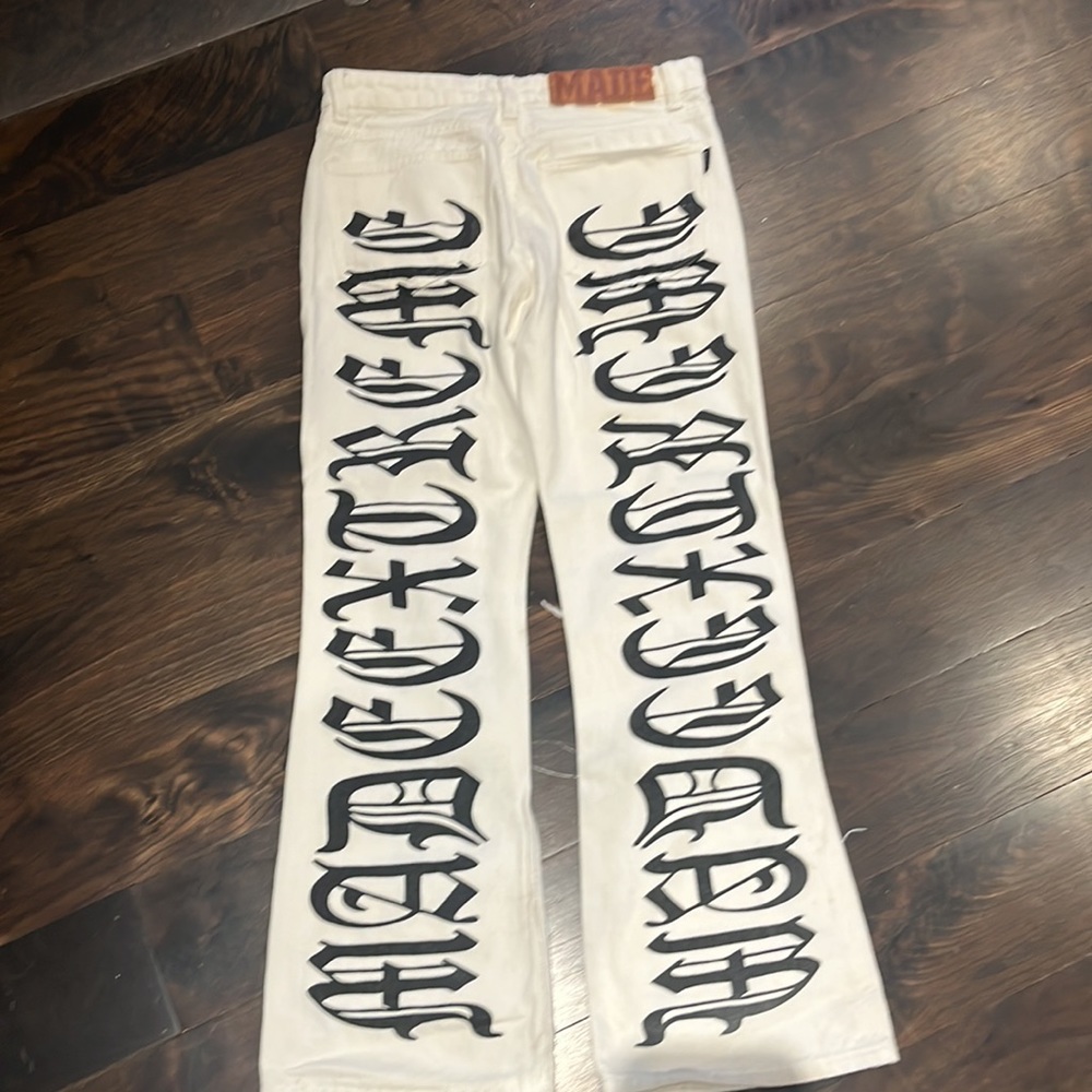 **JEANS** - Picture 2 of 4